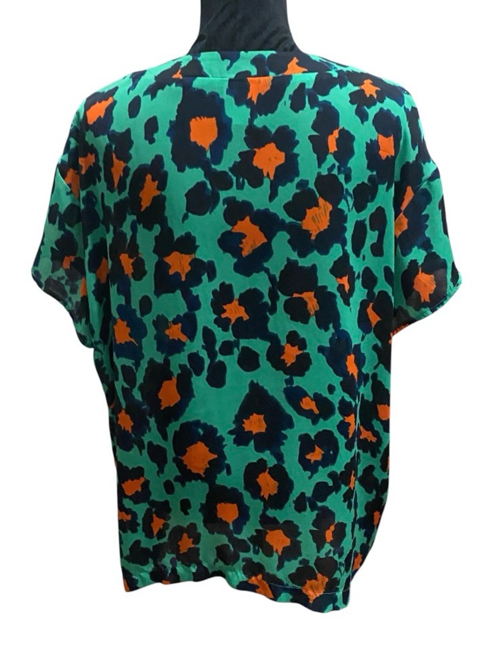 Cabi Floral V-Neck High/Low Top - Picture 2 of 3